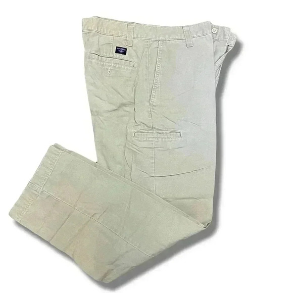 Dockers Men's Khaki Pants Beige Size 32x32 Machine Washable Multiple Pockets - Picture 1 of 7